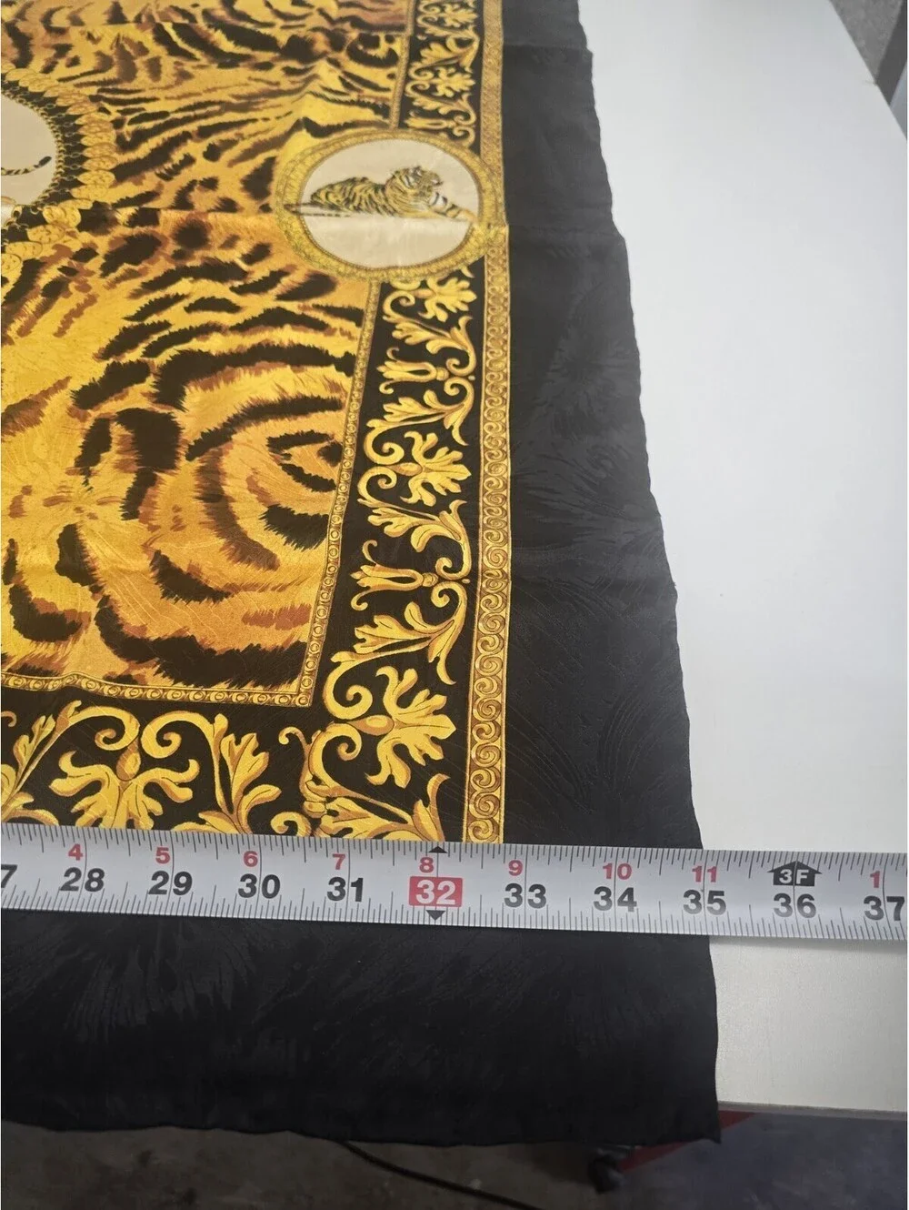 Vintage Giancarlo Milano Silk Scarf Neckwear Tiger Animal Shawl  54